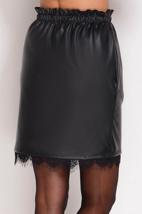 Černá kožená sukně