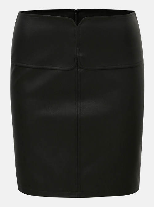 Černá kratší koženková sukně