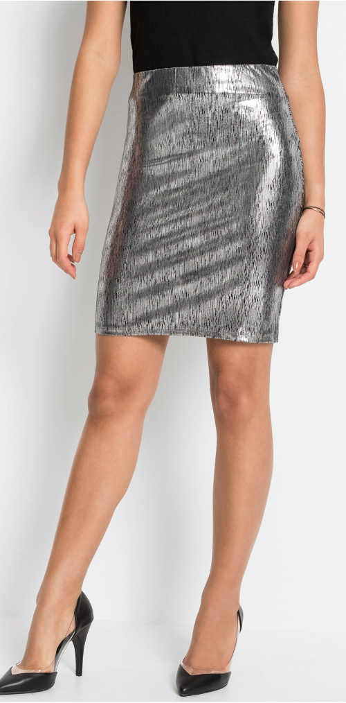 Stříbrná sukně v metalízovém vzhledu