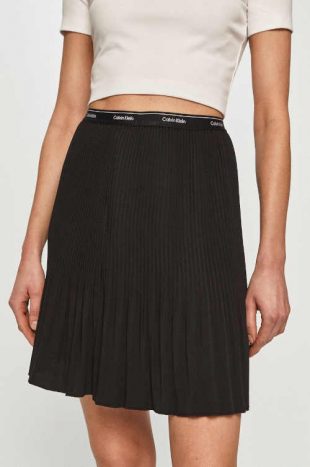 Moderní dámská sukně Calvin Klein v rovném střihu