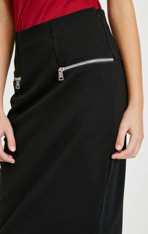 Černá dámská sukně s výraznými zipy